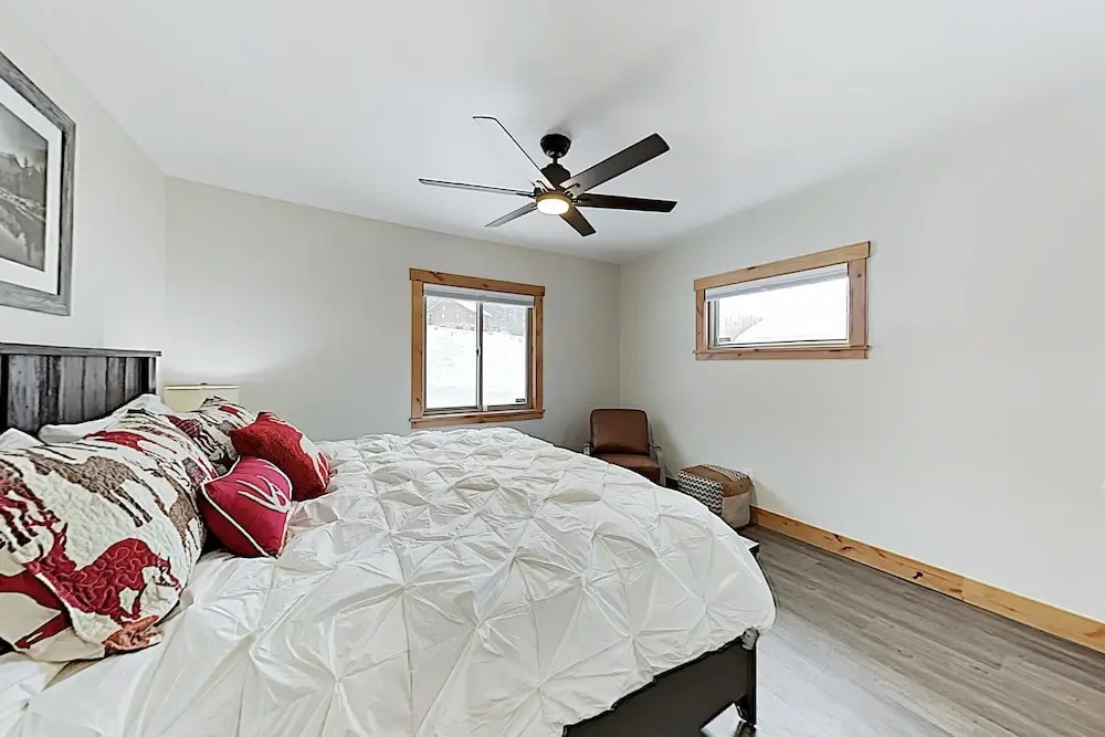 New Listing! Blue River Gem W/ Mountain-view Deck 4 Bedroom Home