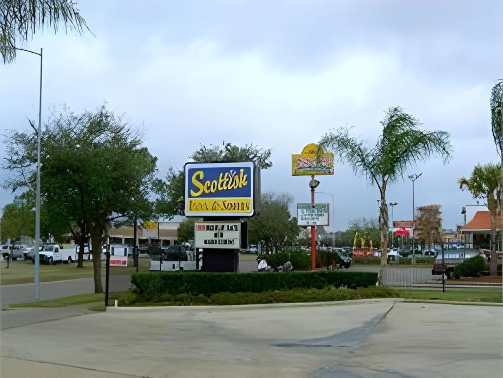 Scottish Inn & Suites Hobby Airport