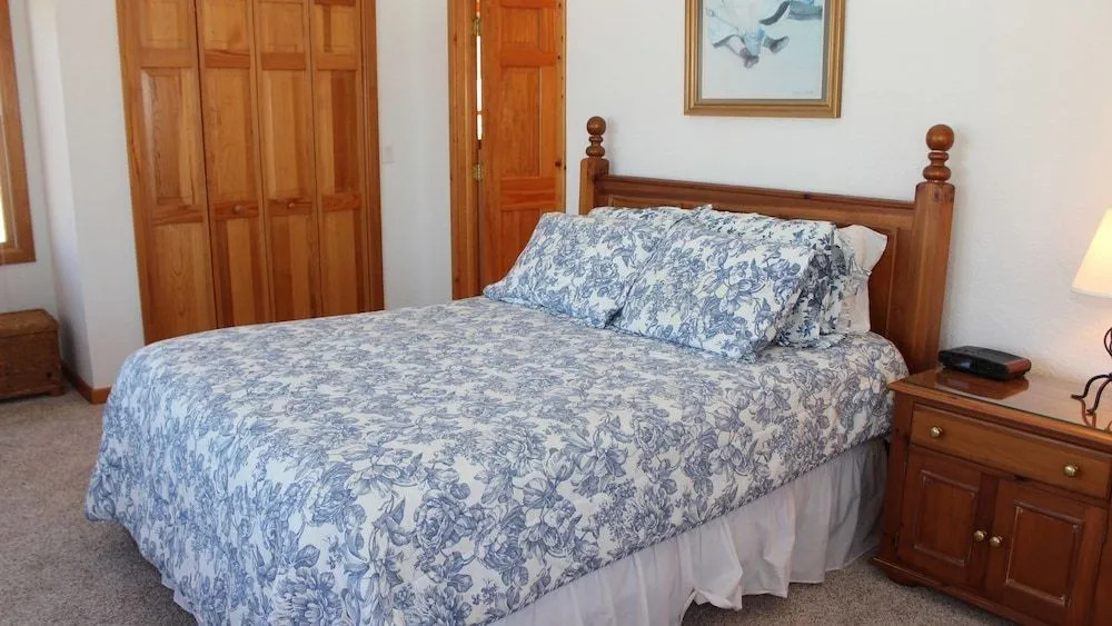 Easy Breezes - 5 Br Home