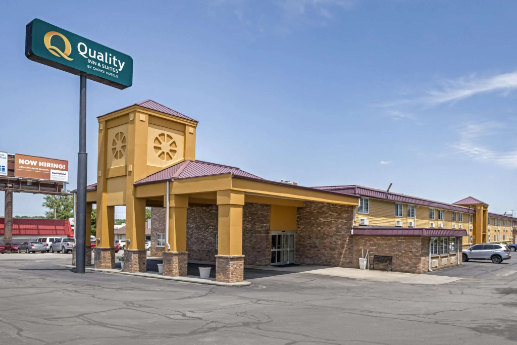 Quality Inn & Suites Lincoln South