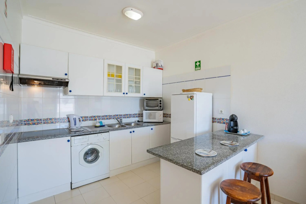Apartamento Sra. da Rocha by Portugalferias