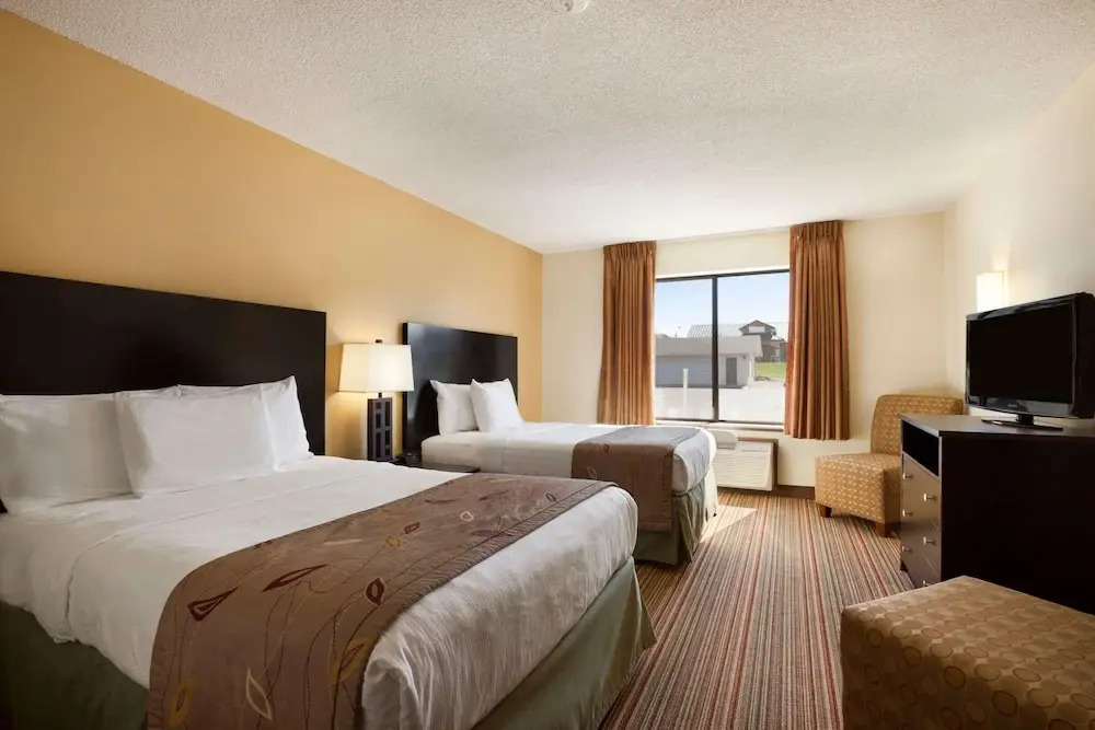 Ramada by Wyndham Wisconsin Dells I-90