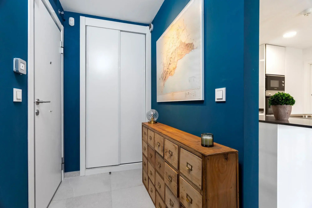 Amazing 2 Bd Apartment with 2 private terraces and communal pool. Alborada Terrace