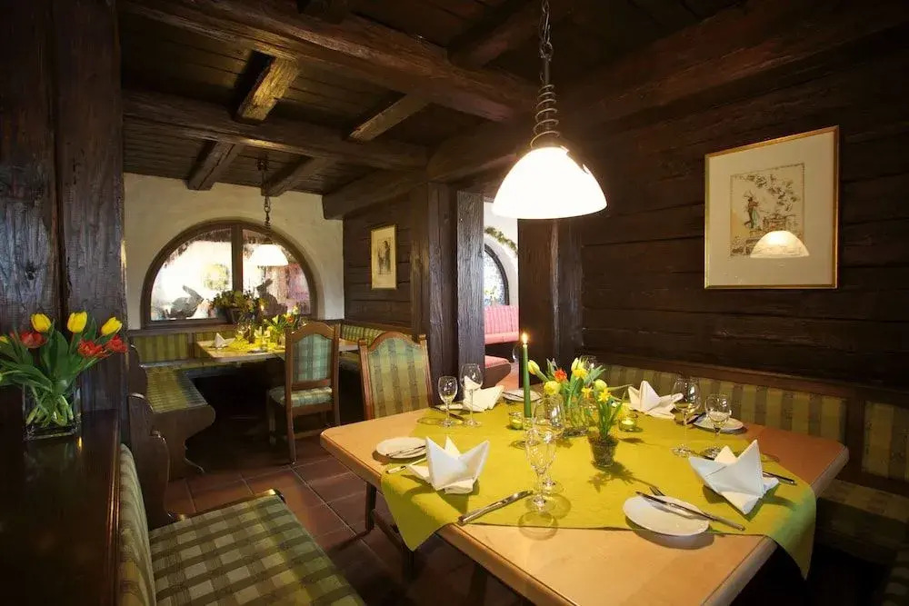 Hotel & Restaurant Dornweiler Hof