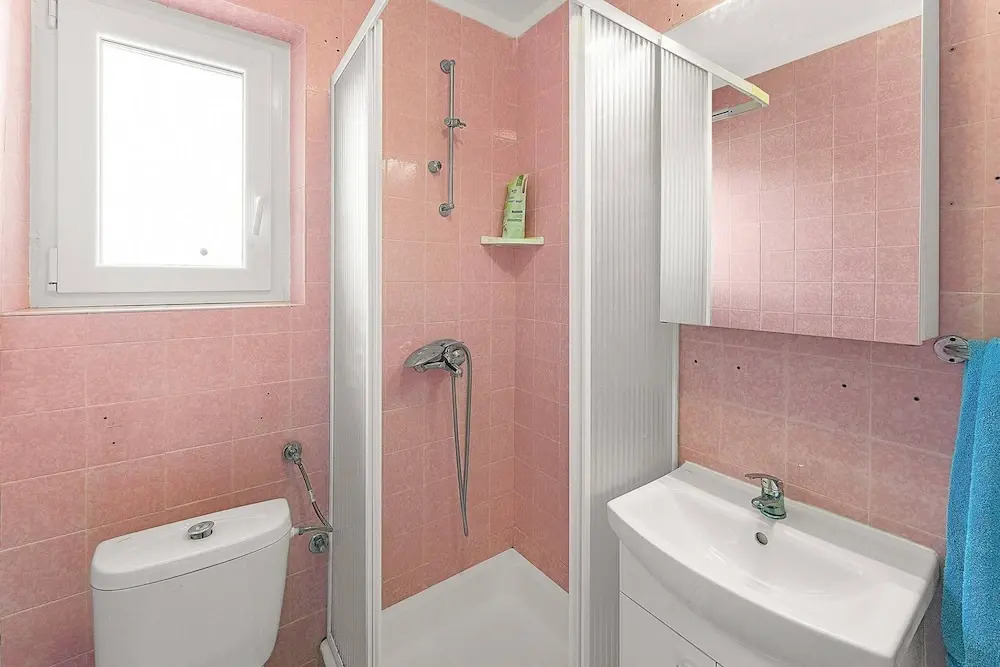 Three Bedroom Apartment With a sea View