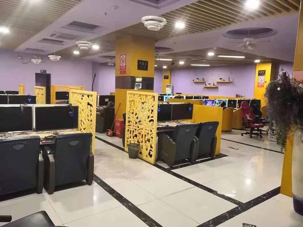 Lavender Hotel Shenzhen Huanan City Branch