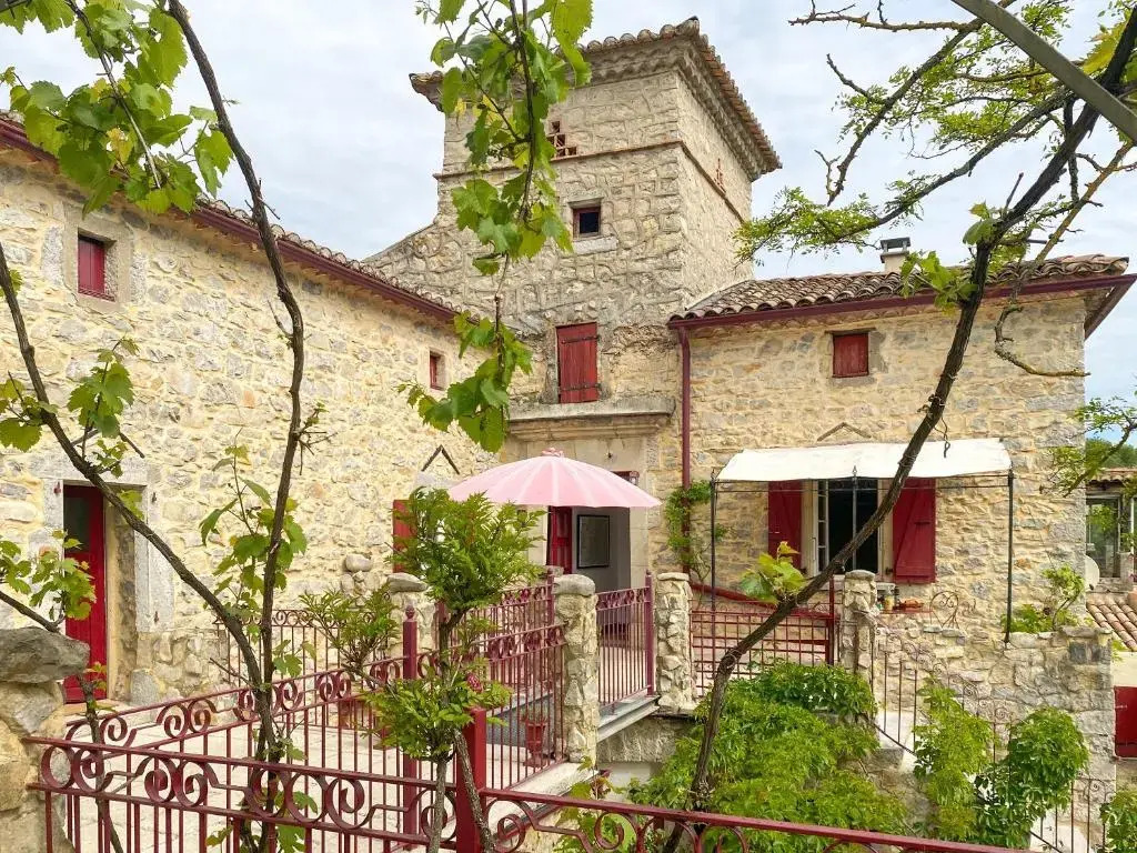 Mas Bourdaric - Location de Gîtes en Ardèche du Sud