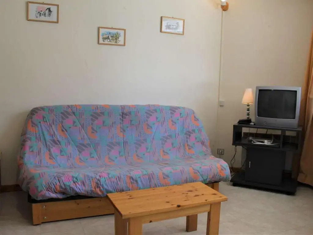 Appartement Vars, 1 pièce, 6 personnes - FR-1-330B-106