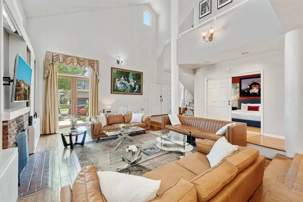 NEW - 1 Location-family-5br-yard-gym-parking