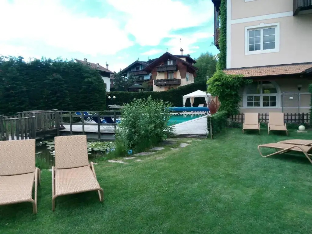 Alpen Hotel Eghel Resort & SPA