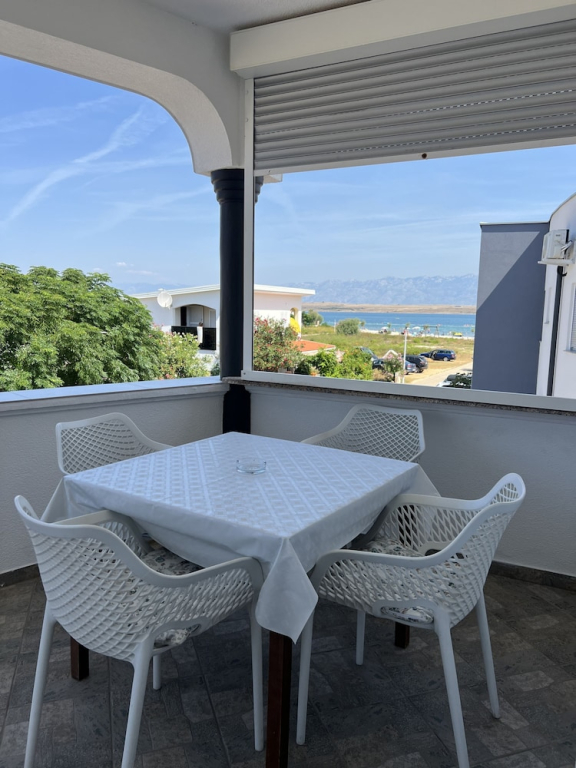 Apartment Lavaran 4 in Vir