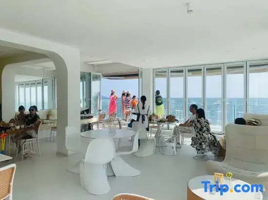 Sanya Summer Youyou Summer Chang·Designer Whole Seaview Art Su (Tianya Haijiao Branch)