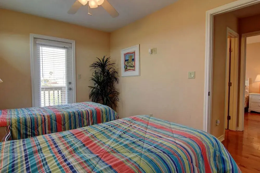 Sea Maiden 10gsc 4 Bedrooms 3 Bathrooms Townhouse