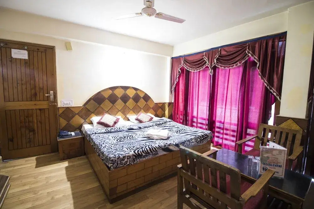 Triveni Hotel