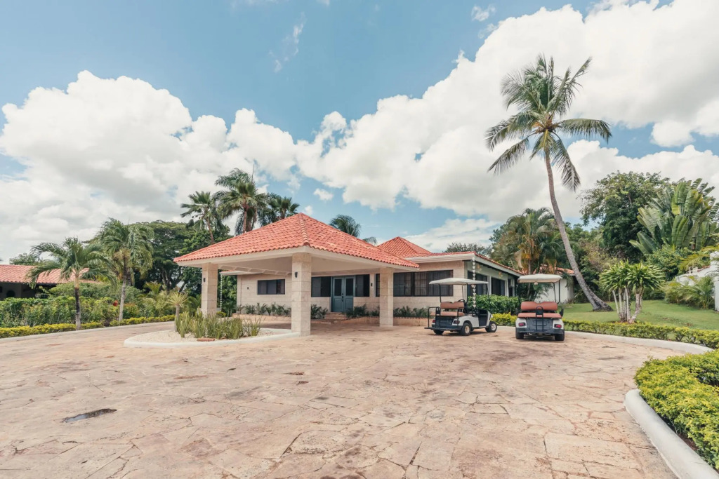 Private Pool Maid Incl Casa de Campo