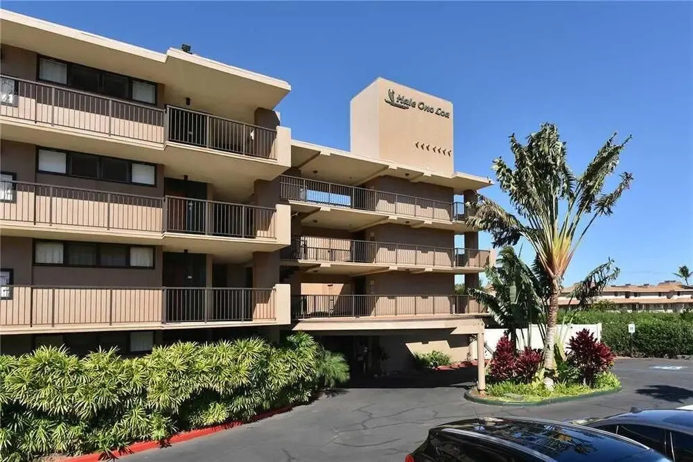 Hale Ono Loa #212 - 1 Br Condo