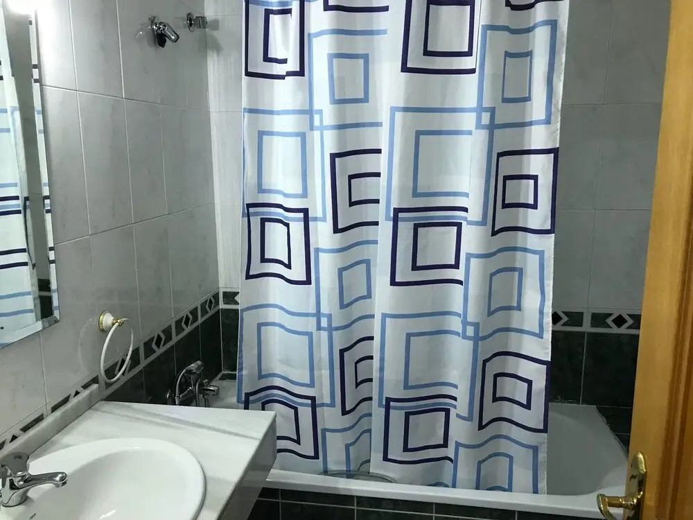 Residencias Universitarias Jose Luis 64