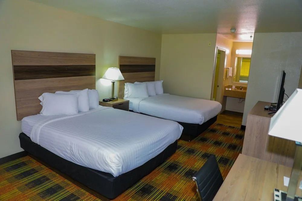 Texan Inn - Carrizo Springs