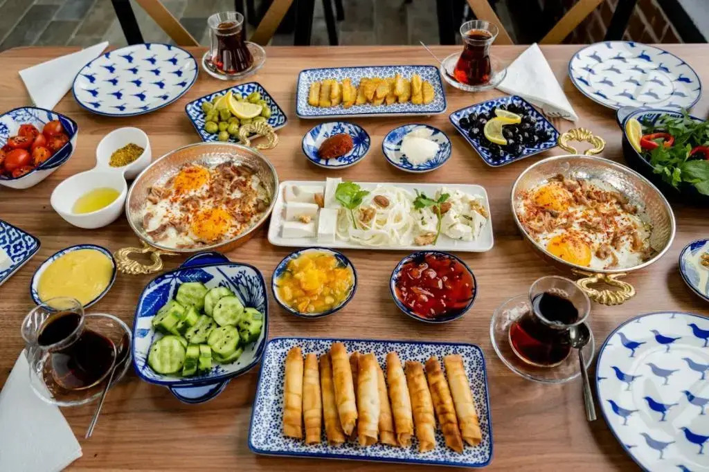 HASUNİ TAŞ HOTEL