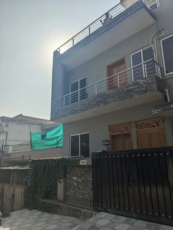 New Sunrise Guest House