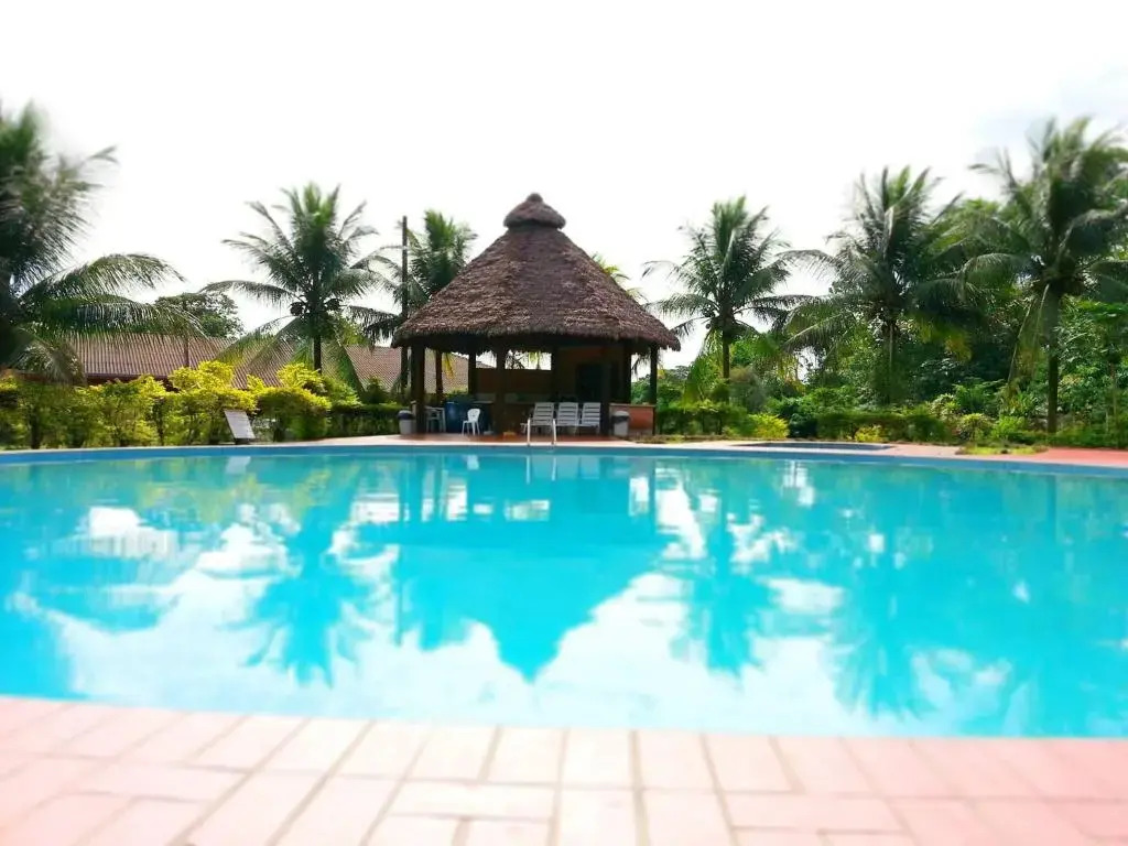 Cesars Tropical Hotel