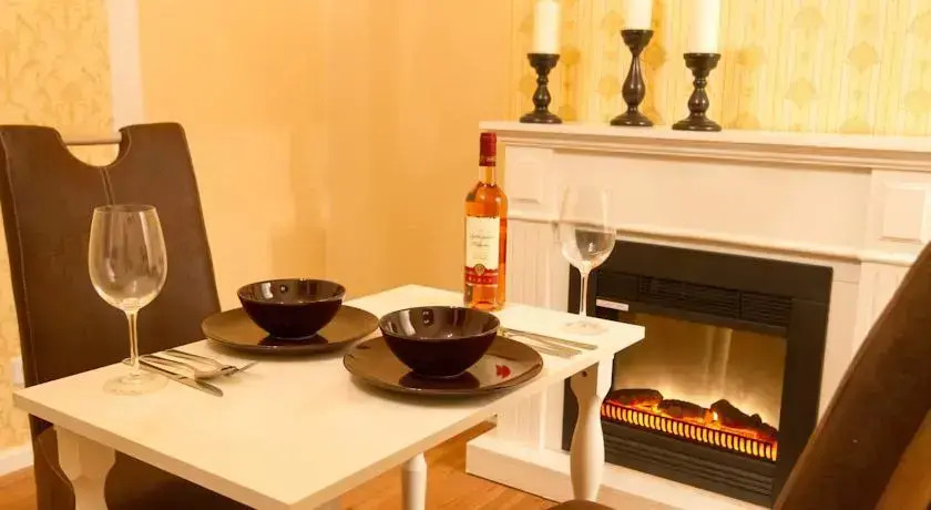 Romantic Modern Centre Apartment