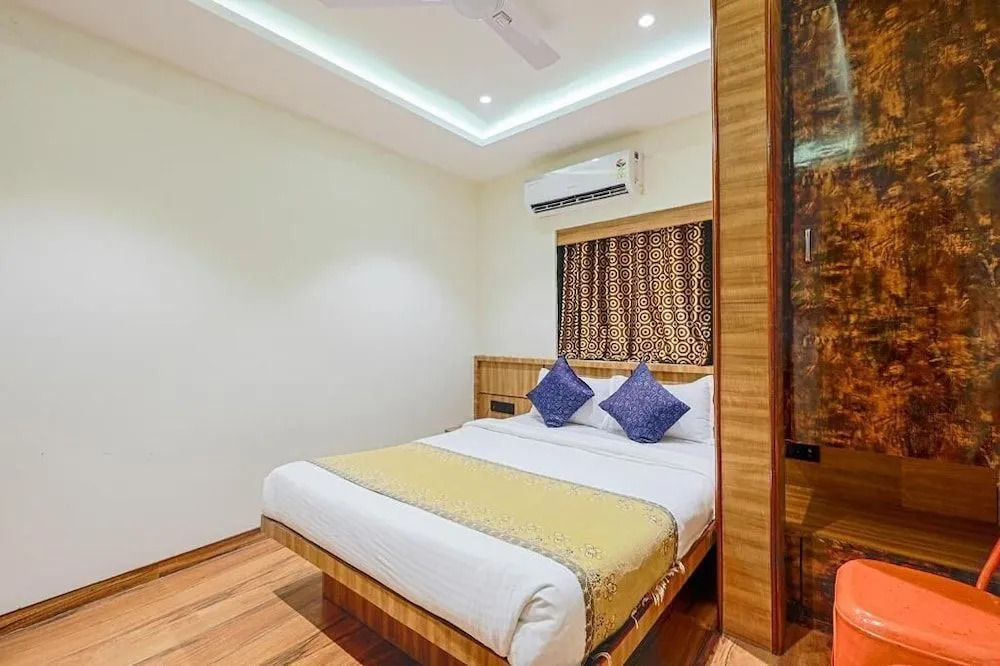Hotel Blue Orchid - Marol Andheri