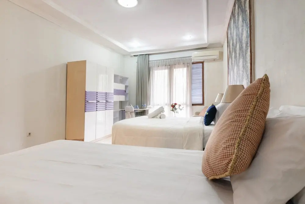 Urbanview de Dharmawangsa Suite Hotel