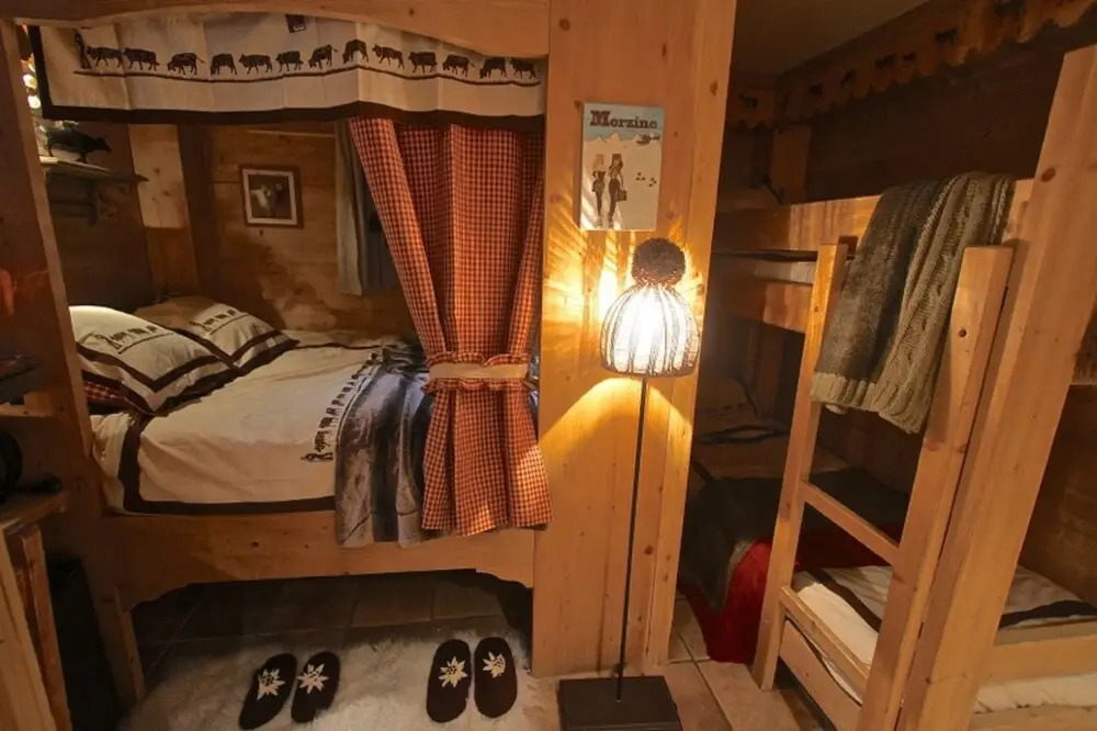 Chalet With 5 Rooms in Montriond, With Wonderful Mountain View, Furnis