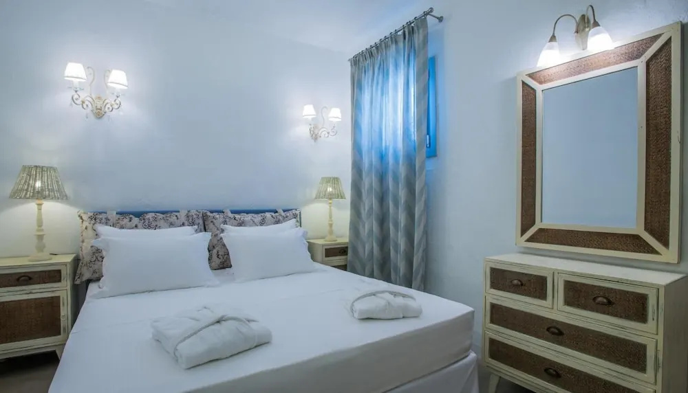 Aelia Paros Villas Master Villa With Sea View and Private Pool Up to 6 Persons