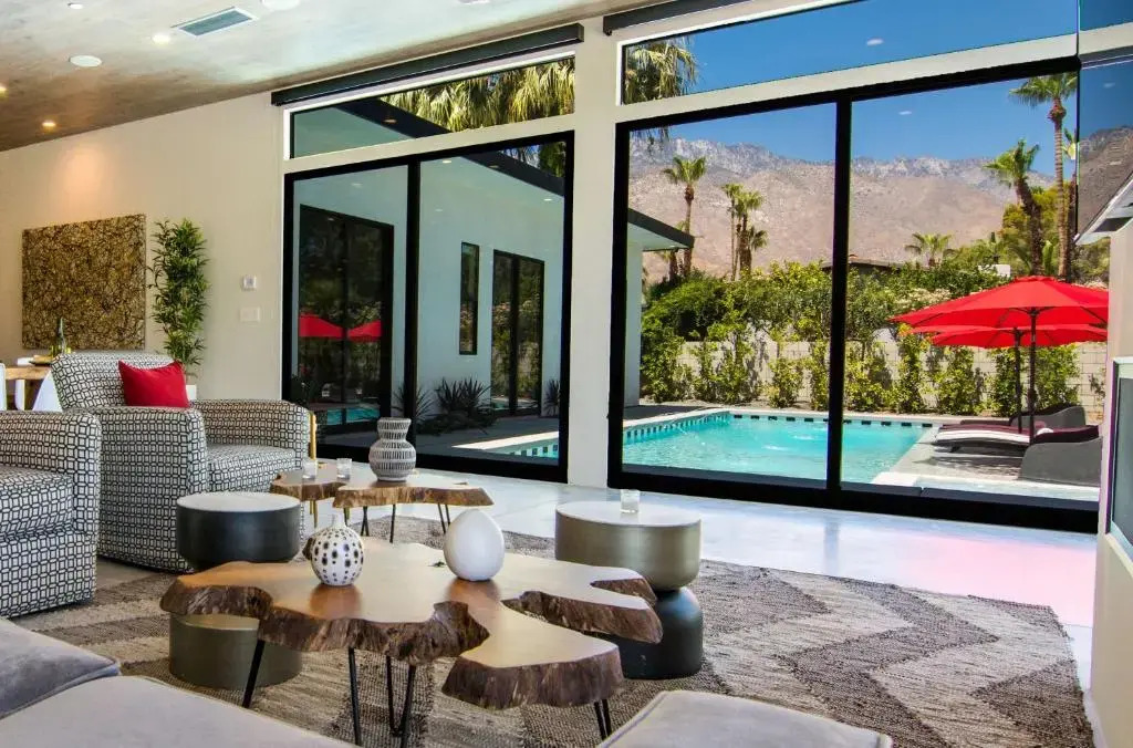Brand New 2017 Luxury Dream Home - All Private Bathrooms! Must See!