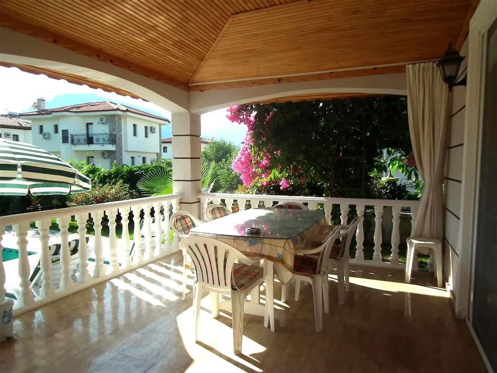 Villa Aleyna