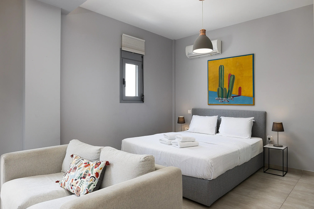 The Omnia Collection Pagrati