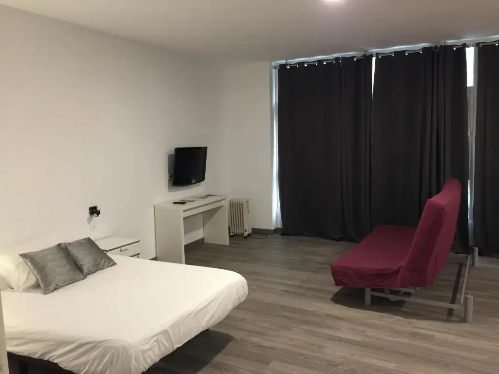 Room and Kitchen Bilbao