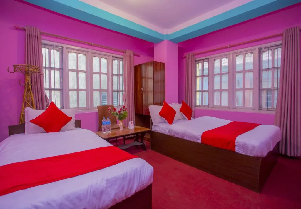 OYO 243 Saypatri Guest House