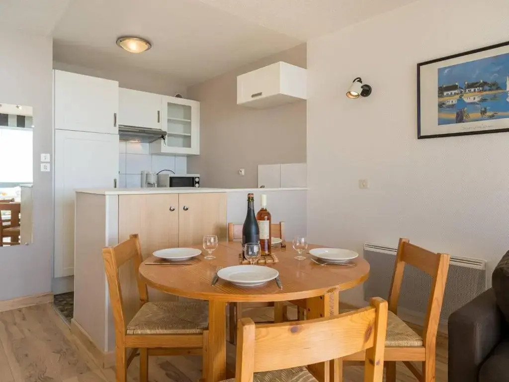 Appartement Carnac, 1 pièce, 2 personnes - FR-1-477-120