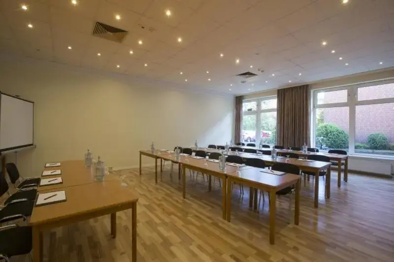 Sportpark Hotel Isernhagen