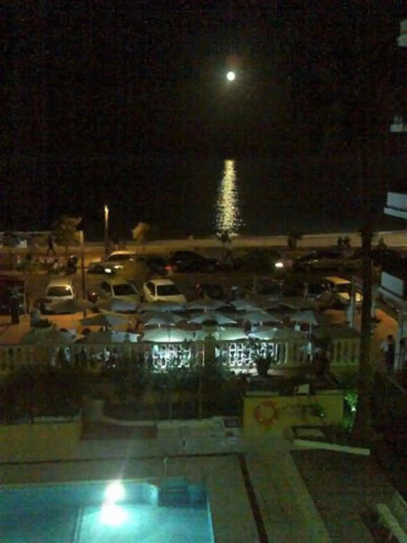 PERLA 2 Paseo Marítimo