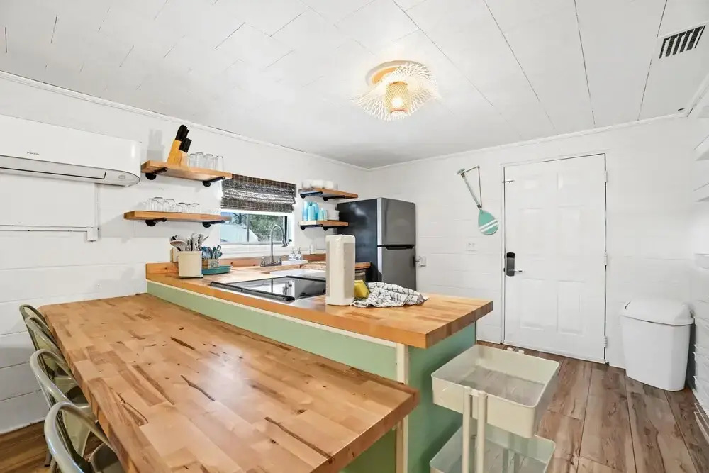 Beach House - The Dancing Dolphin By Panhandle Getaways