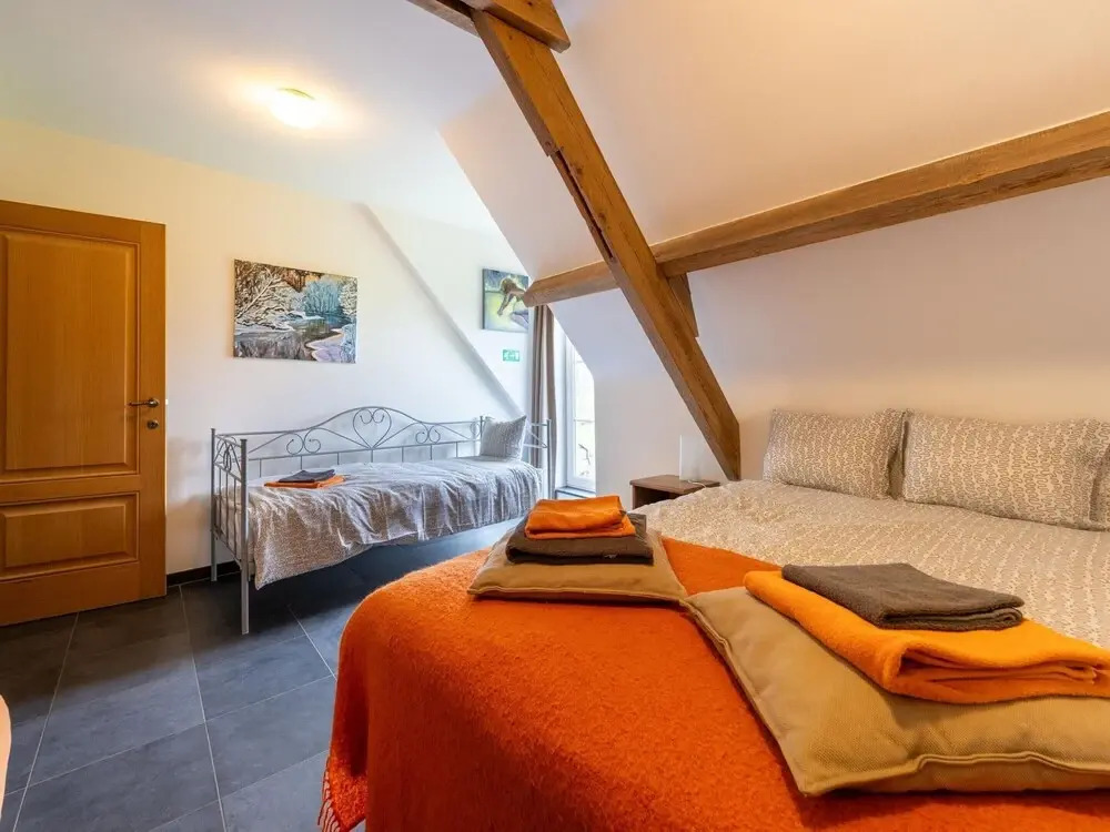 Comfortable Group Home With Large Garden