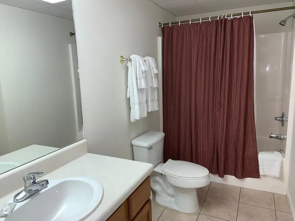 Whispering Pines 524