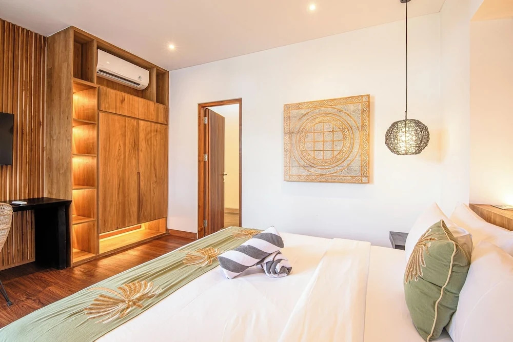 Stunning 6BR Canggu Villa 400m From the Beach
