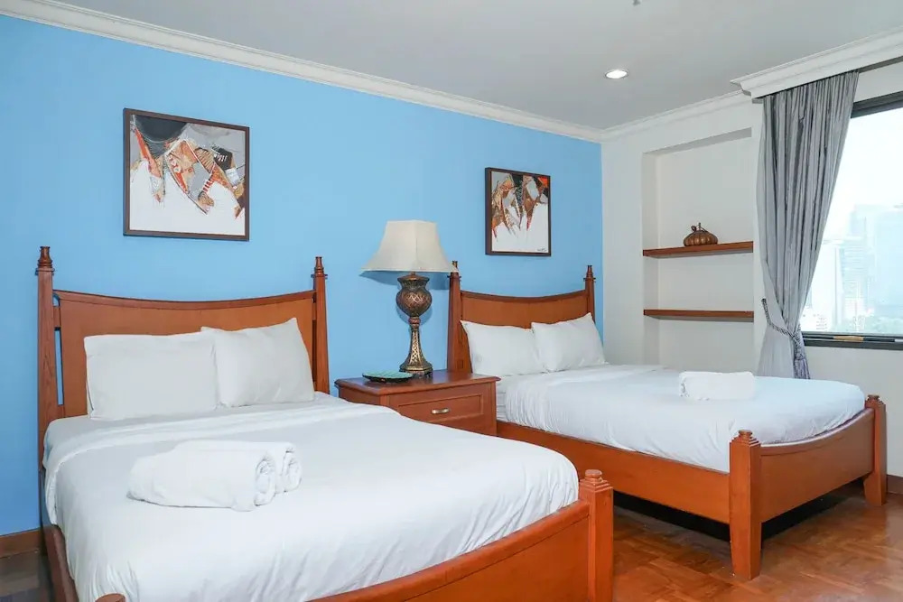 Good Location 2BR at Park Royale Apartment