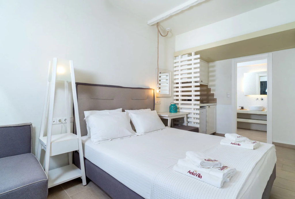 Aelia Villa