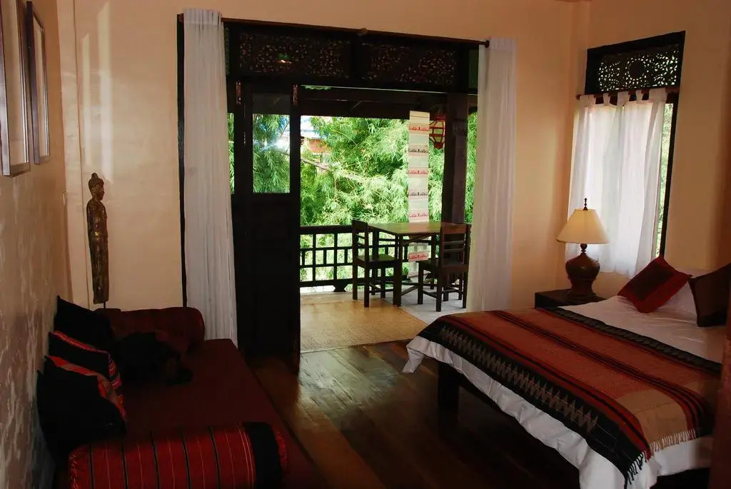 Maison De Sukhothai