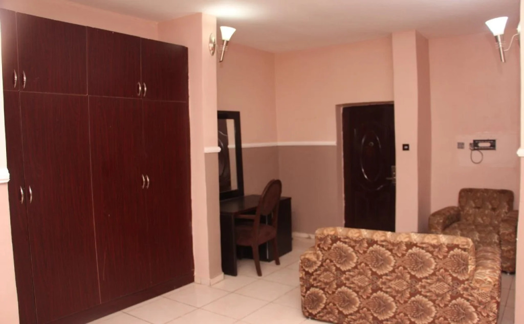 Degok Hotel