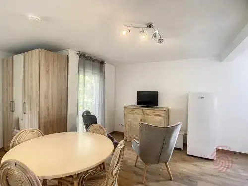 Apartment Le Relais De Manon, 16 Ave Alphonse Daudet 15