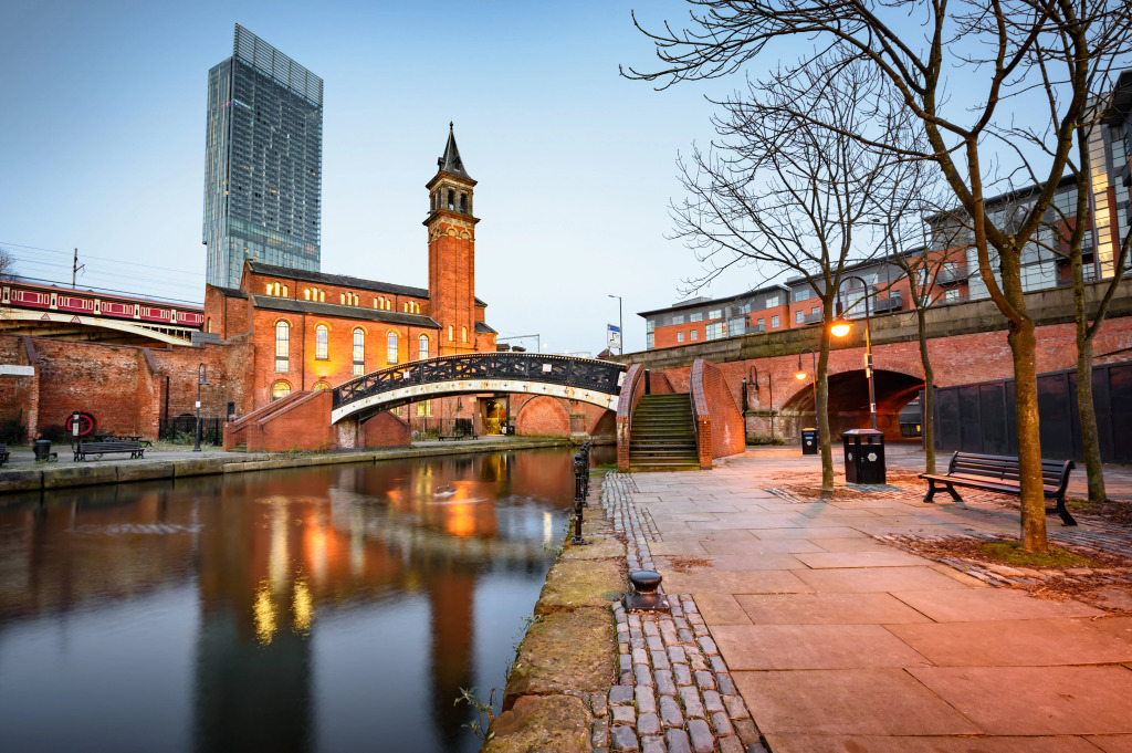 Holiday Inn Express Manchester - Salford Quays by IHG