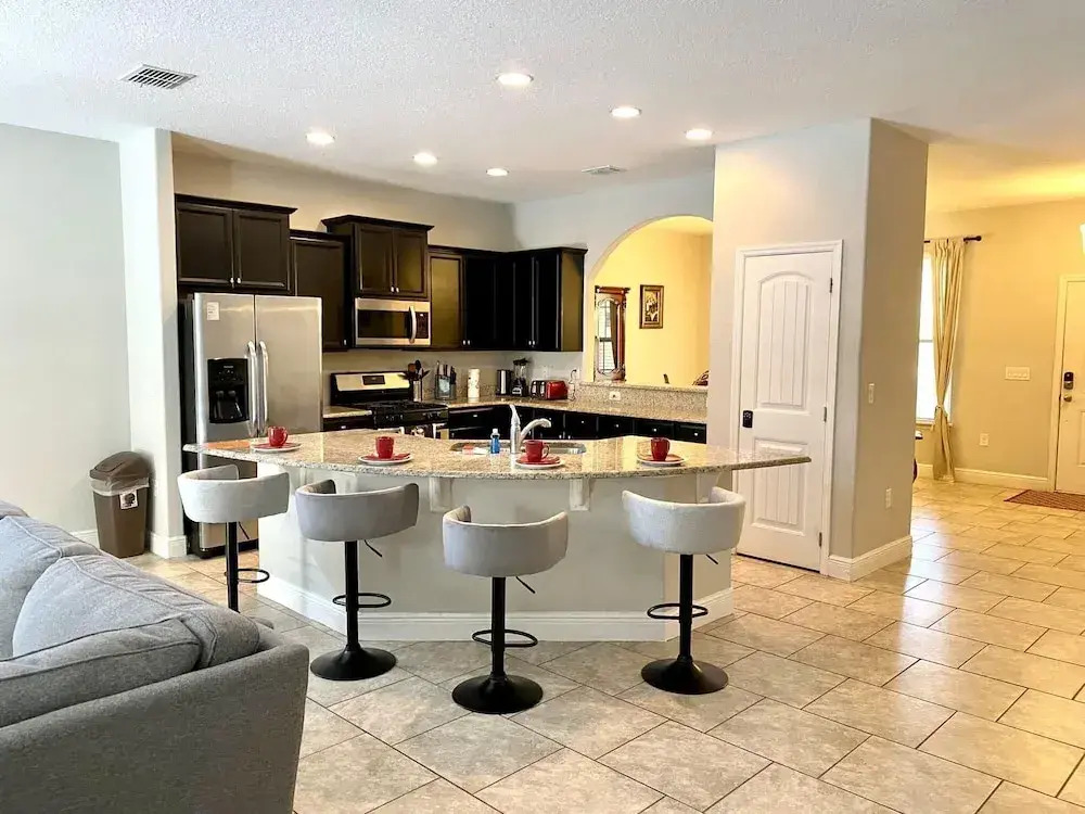 Solterra Resort!! Spacious House With Game Room, Private Pool and Movie Room!!