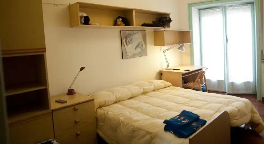 Mira Holiday House